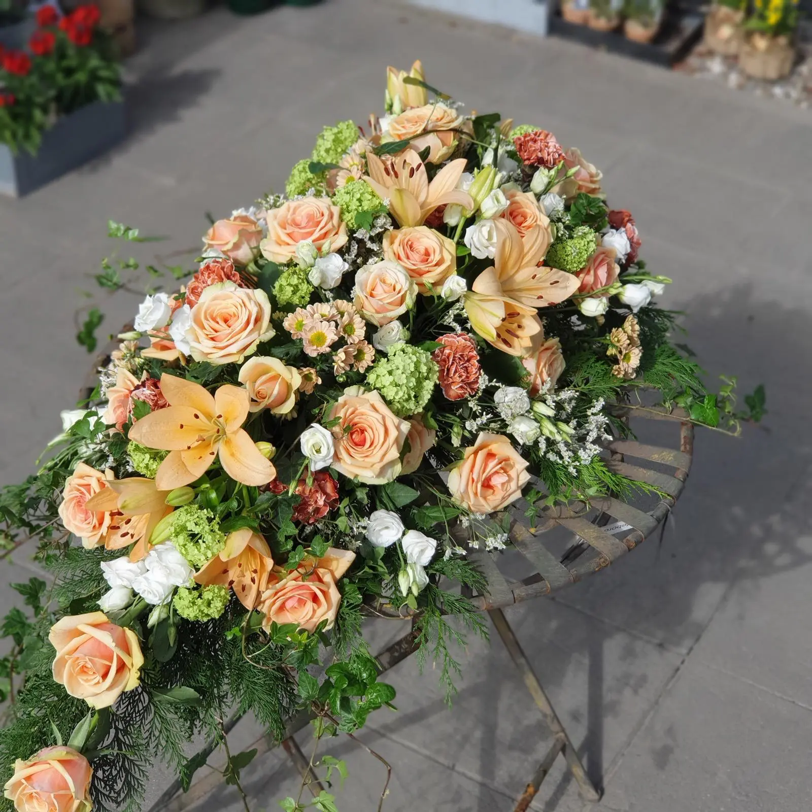 Kistdekoration 2 bunden av Wrights Flora